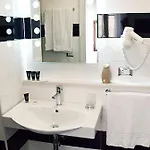 Bed & Breakfast La Terrazza Sul Porto - 3*