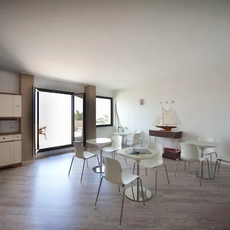 La Terrazza Sul Porto - Nocleg ze śniadaniem