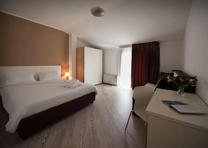 La Terrazza Sul Porto - アルゲーロ