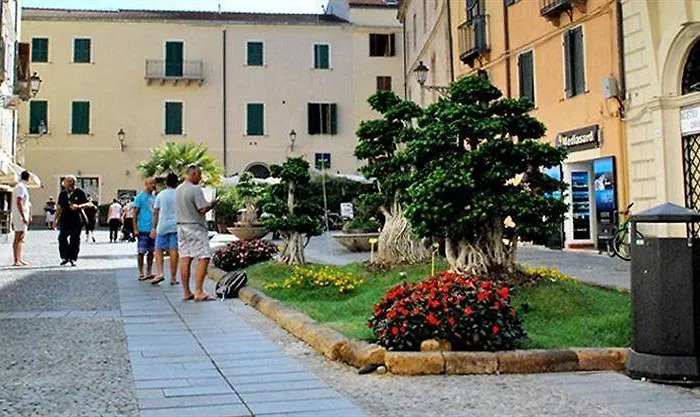 La Terrazza Sul Porto - 3*