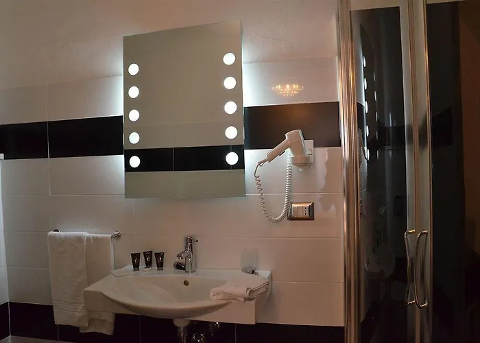 La Terrazza Sul Porto - ベッド・アンド・ブレックファスト 3*