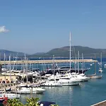 La Terrazza Sul Porto - Bed & Breakfast 3*